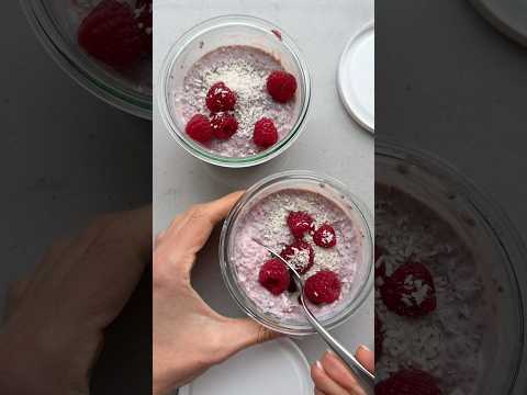 Raspberry Yogurt Chia Pudding
