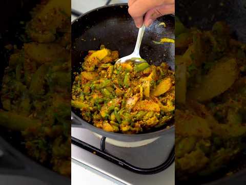 Potato and Round Gourd Stir-fry