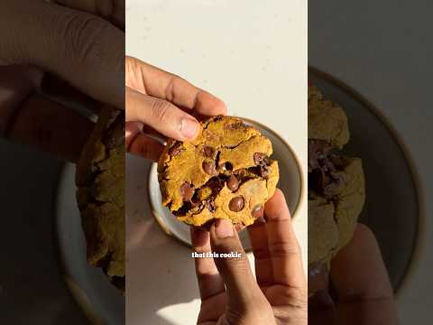 Vanilla Chocolate Chip Cookie